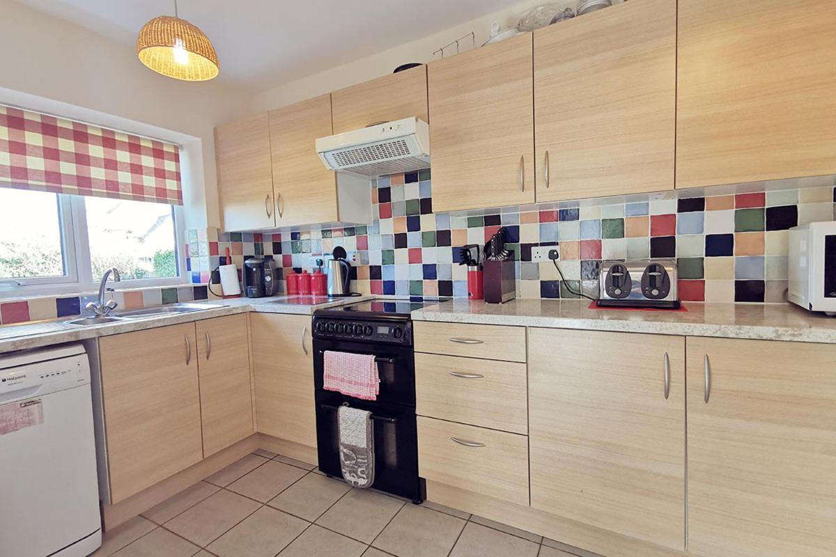 Cae Grugog Cottage-3 Bed-Sleeps 6-Ground Floor Bathroom ทรีอาร์ดดูร์ ภายนอก รูปภาพ